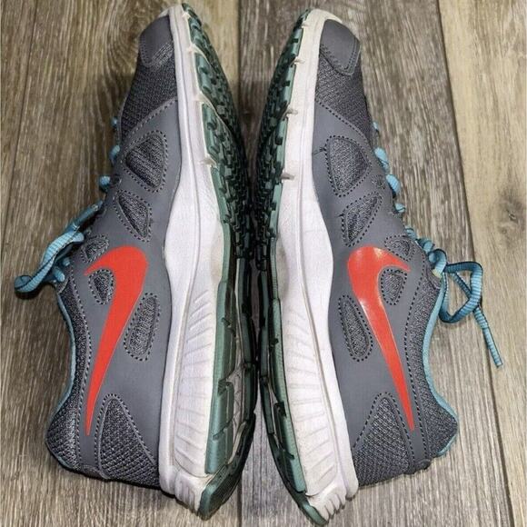 Nike Womens US Size 7.5 Revolution 2 554900-020 Gray Blue Red Running Shoes - Picture 9 of 11
